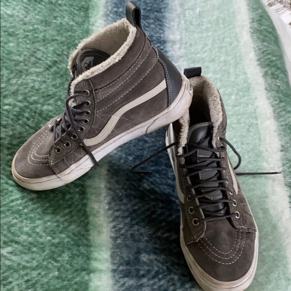 vans ultrarange hi mte sherpa grey trainers